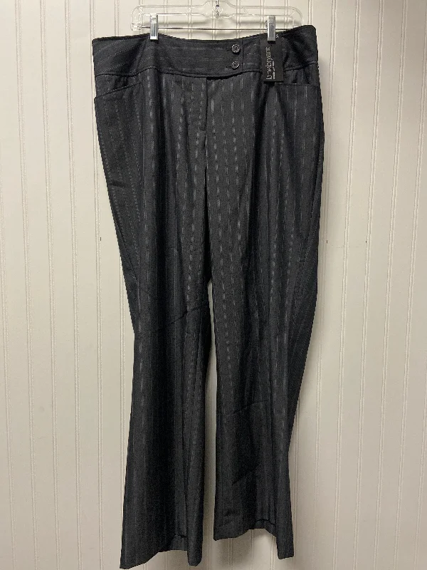 Weather-resistant pants for unpredictable climate needs -Pants Other By Lane Bryant In Striped Pattern, Size: 16