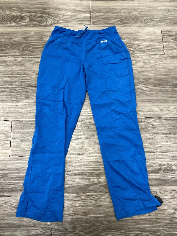 Quick-dry travel pants for adventurous globetrotters -Pants Cargo & Utility By Clothes Mentor  Size: S