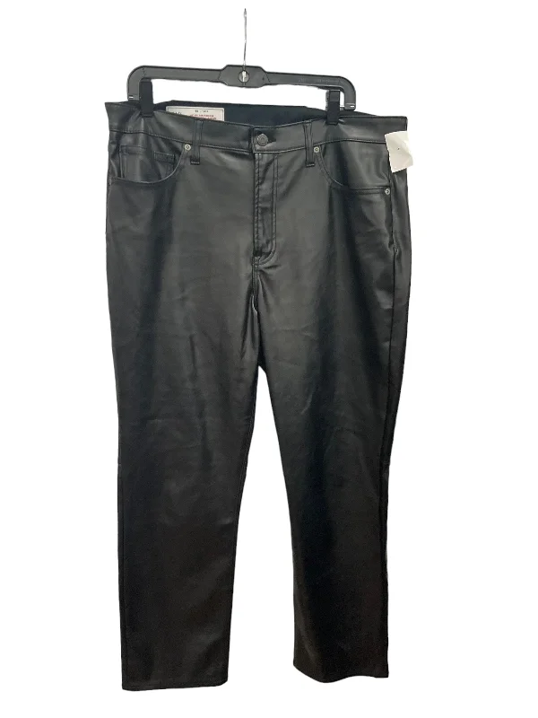 Adjustable waist pants for custom fit ease -Pants Cargo & Utility By Gap  Size: 16