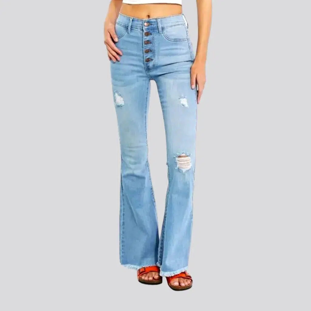 Capri Jeans for Beach Style -Raw-hem whiskered jeans
 for ladies