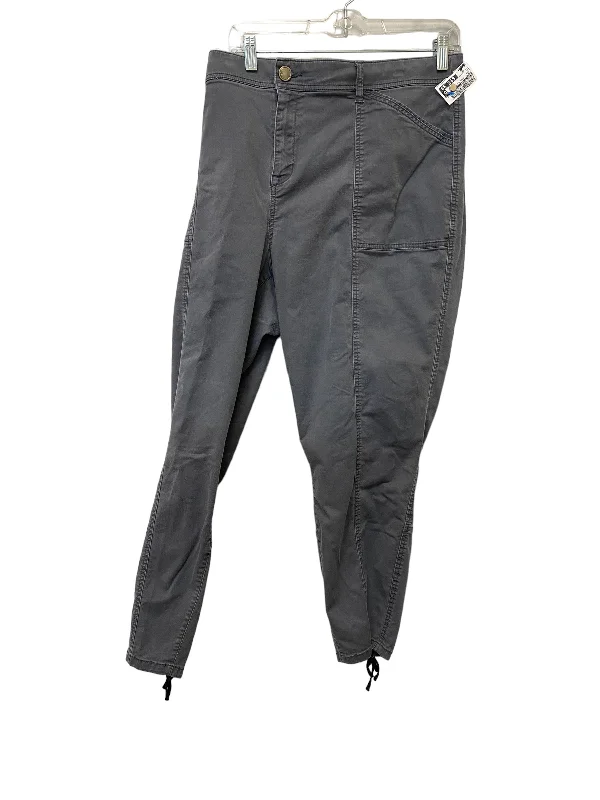 Quick-dry travel pants for adventurous globetrotters -Pants Cargo & Utility By Lane Bryant  Size: 24