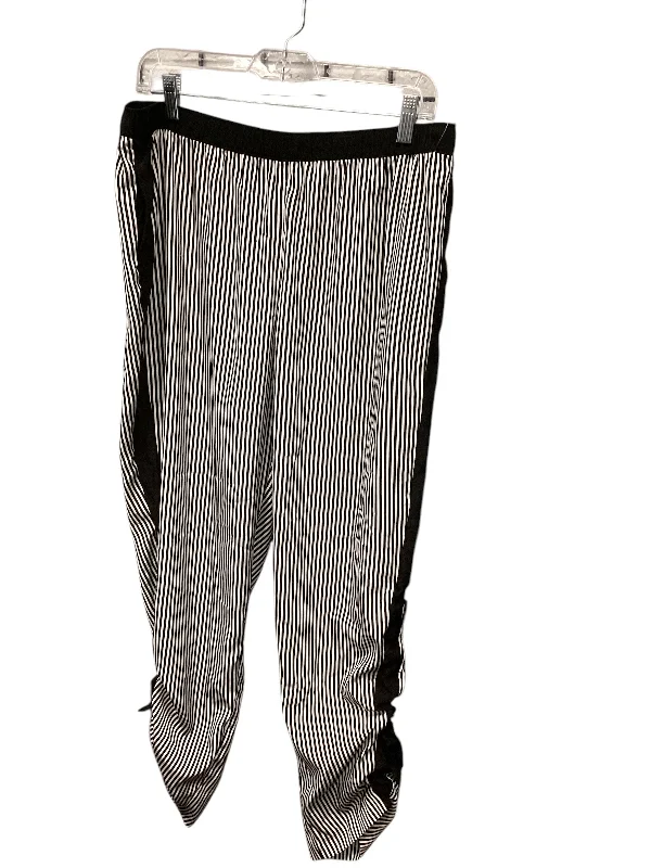 Casual twill pants for easygoing daily outfits -Pants Lounge By Chicos In Striped Pattern, Size: 12