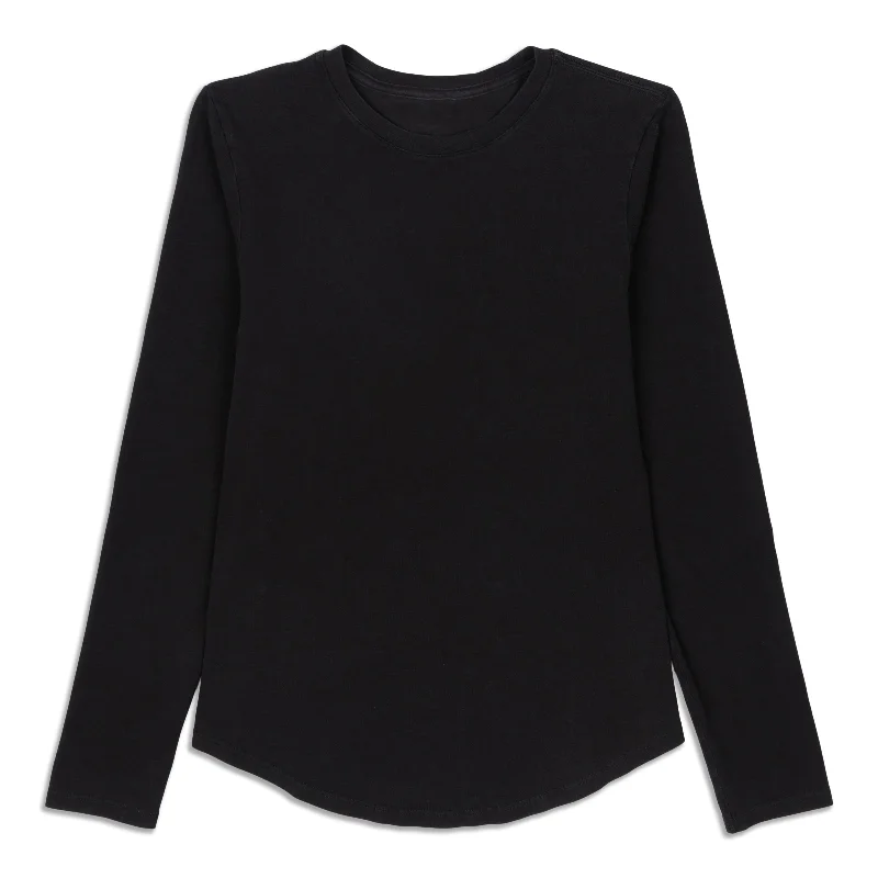 Minimalist Blouses for Simplicity -Love Long-Sleeve Shirt - Resale