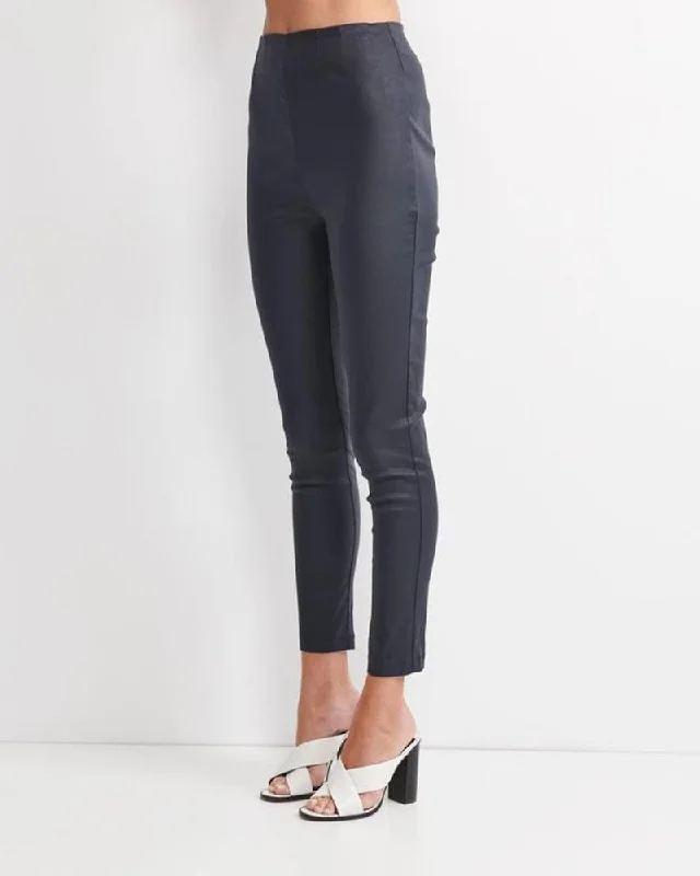 Stretchy tight trousers for women with soft fabric and flexible fit -Imonni Dangerous To You Pants Navy