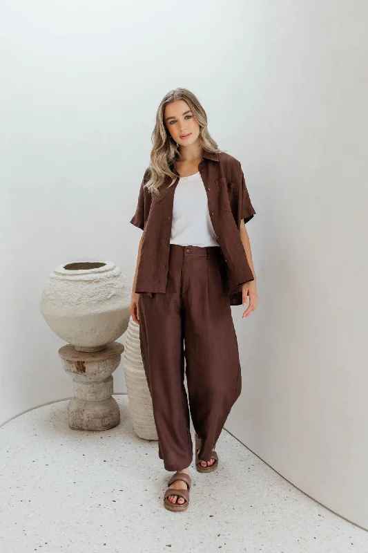 High-waisted tight trousers for women with elastic waistband for added comfort -Foxwood Pierra Pant Chocolate