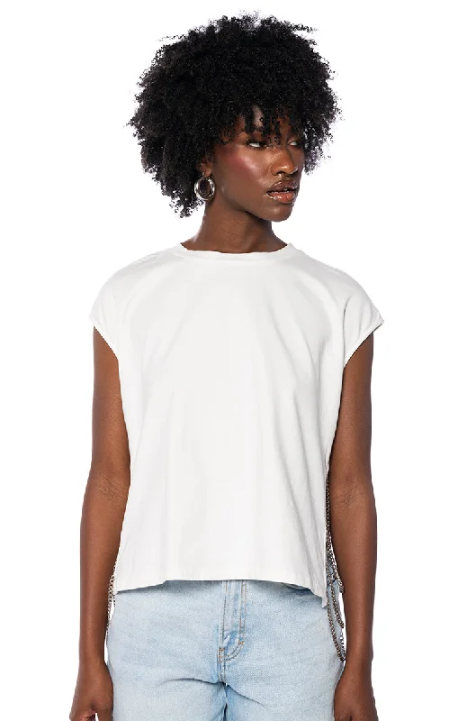 Travel Blouses for On the Go -THE ROAD TO DREAMS GRAPHIC T SHIRT