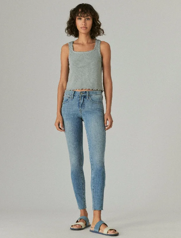 Skinny tight trousers for women with ankle-length and flattering cut -Lucky Brand Women's Ava Super Skinny